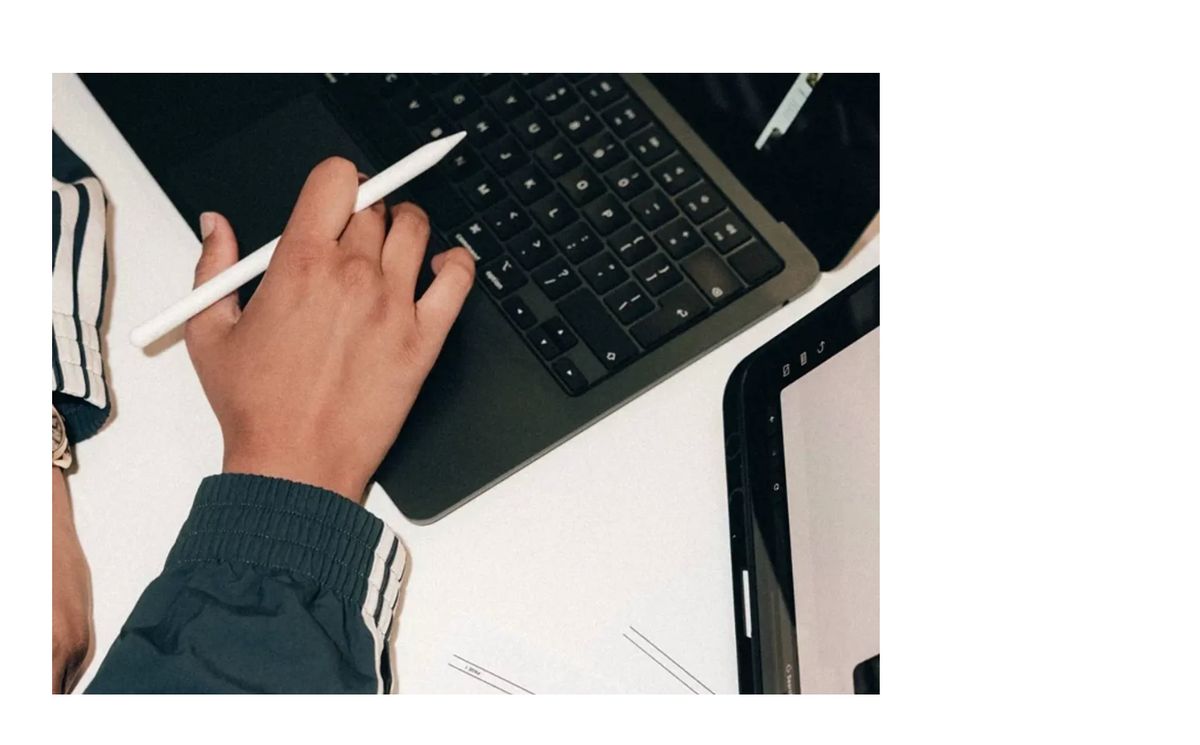Trabajo en laptop